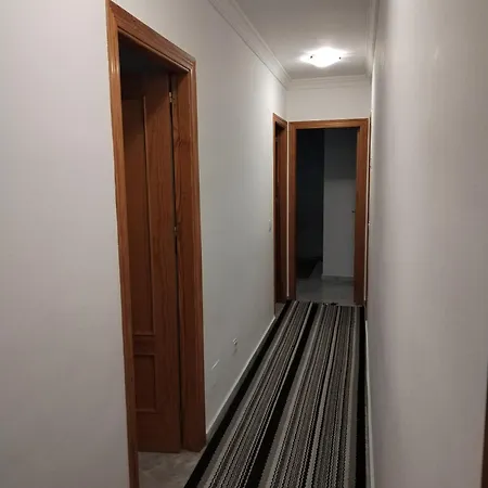 Διαμέρισμα Apartement Εστεπόνα