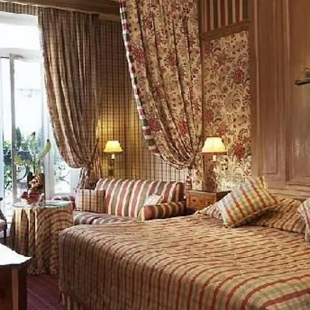 Apartement Εστεπόνα
